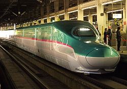 グランクラスの食事(軽食サービス)